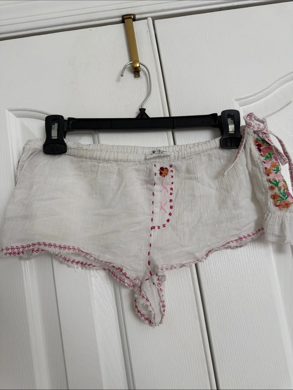 Free people white Embroidered Shorts with Pink Detailing